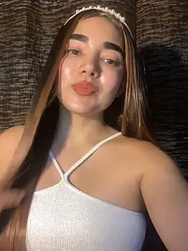 DulceChloe99 online show from March 27, 2026, 11:05 pm