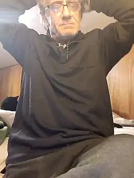 Snapshot of OralDesires2 chatting on February 15, 2026, 11:58 pm OralDesires2 online show from February 15, 2026, 11:58 pm