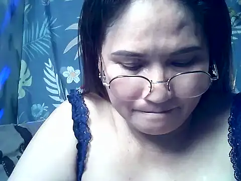 Amazing Angel22 online show from May 15, 2026, 12:47 pm