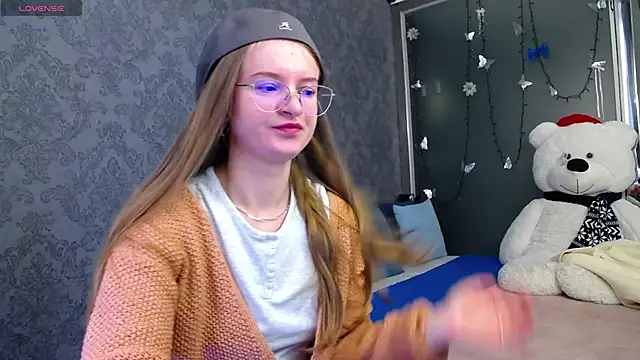 Snapshot of KateJonson chatting on October 24, 2025, 6:45 am KateJonson online show from October 24, 2025, 6:45 am