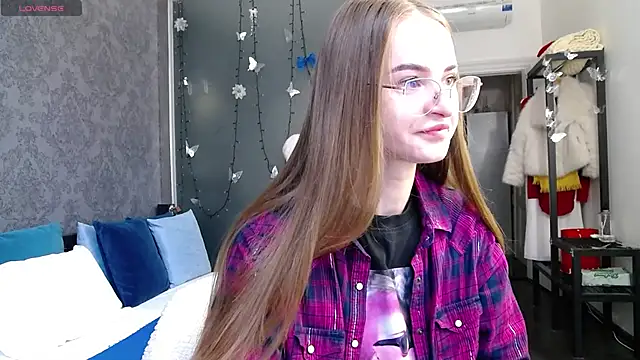 Snapshot of KateJonson chatting on November 14, 2025, 7:23 am KateJonson online show from November 14, 2025, 7:23 am