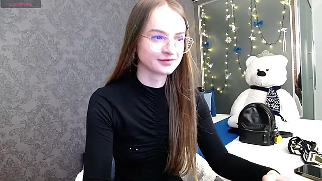 Snapshot of KateJonson chatting on December 1, 2025, 12:39 pm KateJonson online show from December 1, 2025, 12:39 pm