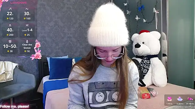 Snapshot of KateJonson chatting on October 28, 2025, 8:02 am KateJonson online show from October 28, 2025, 8:02 am