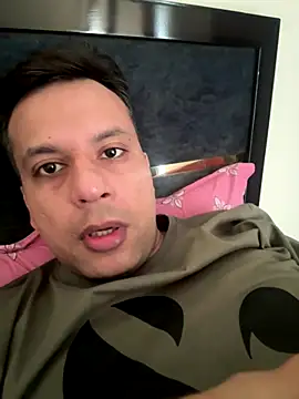 Snapshot of Artistic_Control chatting on September 27, 2025, 6:41 am Artistic Control online show from September 27, 2025, 6:41 am