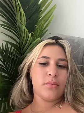 Snapshot of Lana_Sofia1 chatting on October 30, 2025, 9:22 pm Lana Sofia1 online show from October 30, 2025, 9:22 pm