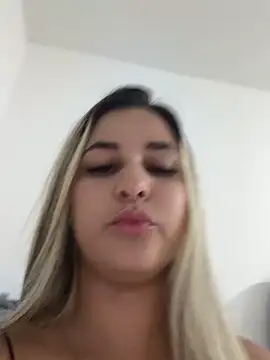 Snapshot of Lana_Sofia1 chatting on October 3, 2025, 1:42 am Lana Sofia1 online show from October 3, 2025, 1:42 am