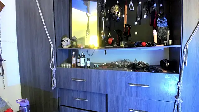 sweet  wild online show from January 31, 2025, 10:42 pm