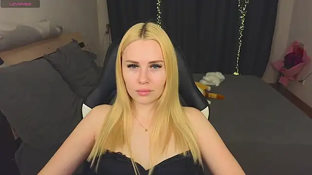 Snapshot of Alenca_hot_sex chatting on March 2, 2025, 2:47 pm Alenca hot sex online show from March 2, 2025, 2:47 pm