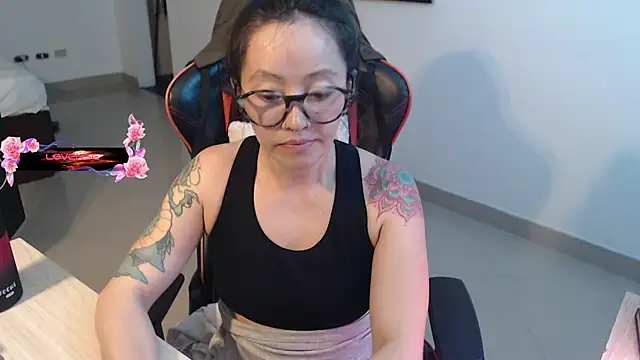 pink-2022 online show from June 10, 2026, 8:32 pm