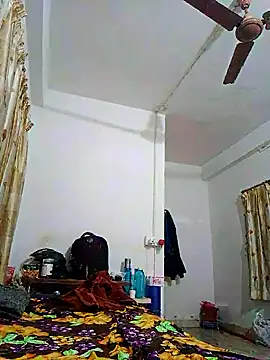 Snapshot of Desi_Londa_143 chatting on November 27, 2025, 12:44 am Desi Londa 143 online show from November 27, 2025, 12:44 am