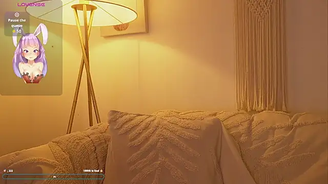 Snapshot of bunnycuteshy chatting on November 7, 2025, 2:10 pm bunnycuteshy online show from November 7, 2025, 2:10 pm