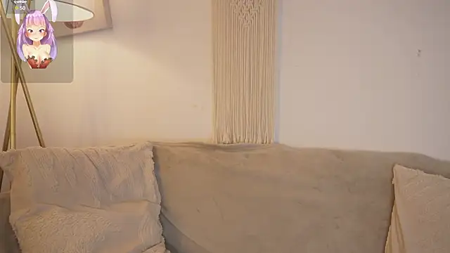 bunnycuteshy online show from March 18, 2026, 12:08 pm