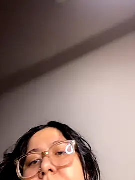 Snapshot of MsConejitaa chatting on November 17, 2025, 1:04 pm MsConejitaa online show from November 17, 2025, 1:04 pm