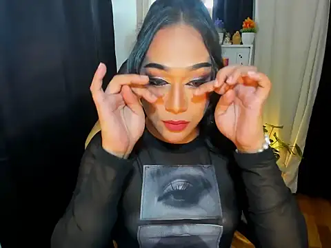 Snapshot of Mistress_Jolens chatting on January 28, 2025, 3:15 am Mistress Jolens online show from January 28, 2025, 3:15 am