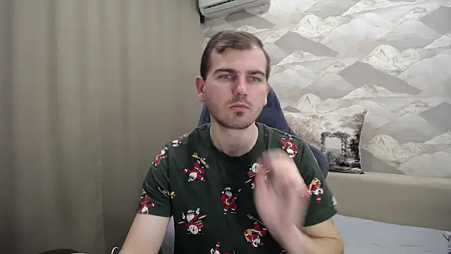 Snapshot of SerzhKorol1 chatting on November 28, 2025, 4:45 am SerzhKorol1 online show from November 28, 2025, 4:45 am