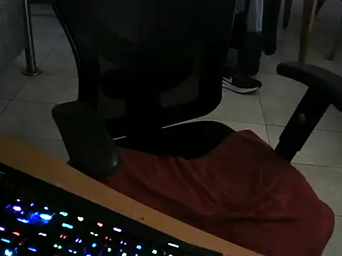 charly2994 online show from March 19, 2026, 3:39 am