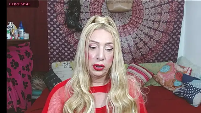 elena evans online show from February 3, 2026, 10:04 pm