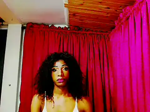Snapshot of HotGee123 chatting on January 5, 2025, 5:20 pm HotGee123 online show from January 5, 2025, 5:20 pm