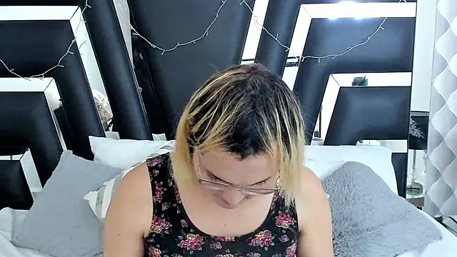 katya kozlov online show from March 2, 2025, 7:10 am