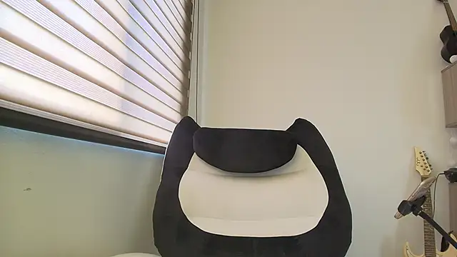 Snapshot of Arya_starrk chatting on January 9, 2026, 2:46 pm Arya starrk online show from January 9, 2026, 2:46 pm