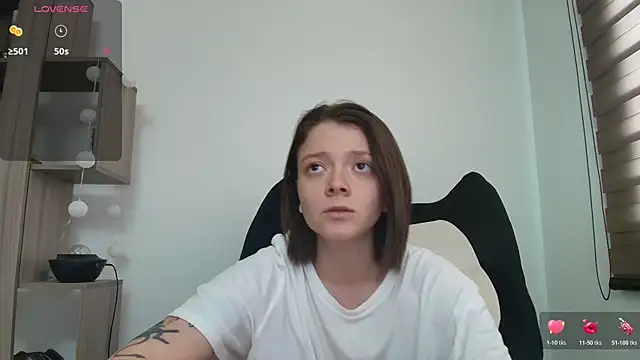 Snapshot of Arya_starrk chatting on May 24, 2026, 3:45 pm Arya starrk online show from May 24, 2026, 3:45 pm