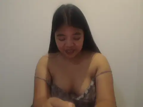 Snapshot of ThaiBootty chatting on July 1, 2026, 11:21 am ThaiBootty online show from July 1, 2026, 11:21 am