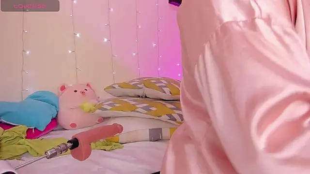 olivia  s online show from February 3, 2026, 6:22 am