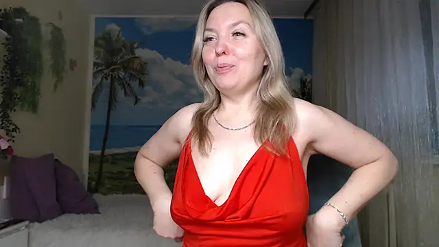 Snapshot of soaring_love chatting on November 18, 2025, 5:00 am soaring love online show from November 18, 2025, 5:00 am