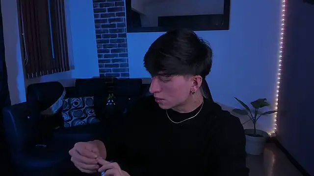 Thomass clark online show from February 18, 2026, 1:03 am