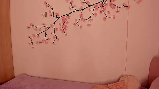 alexa 6908 online show from May 27, 2026, 10:28 pm