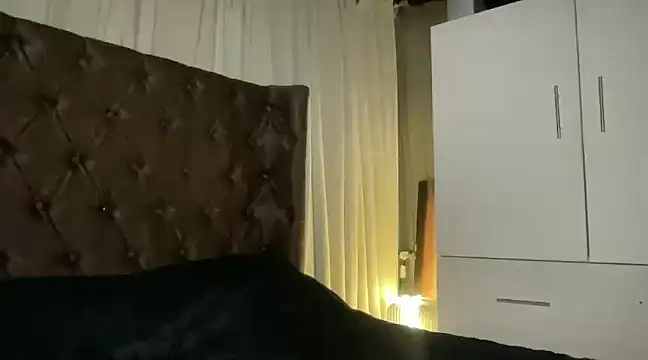 Lilly cruz online show from March 13, 2025, 6:34 pm