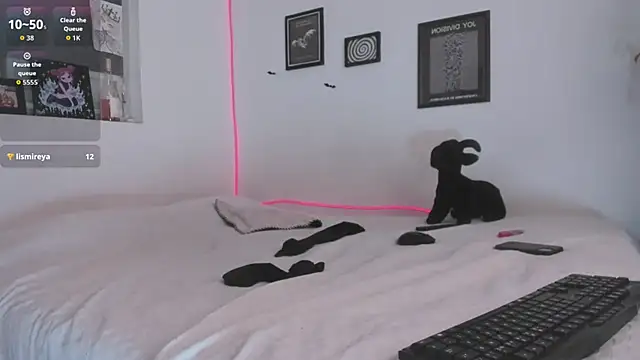 gothic do11 online show from November 30, 2025, 6:41 pm