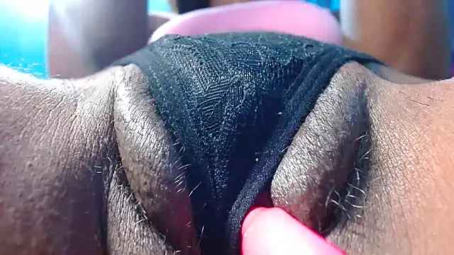 bethanywilson 23 online show from April 12, 2026, 3:04 pm