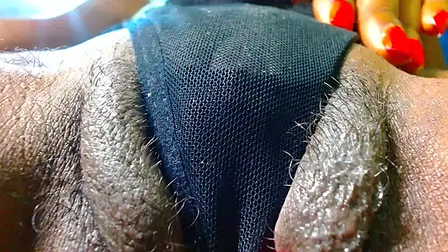 bethanywilson 23 online show from December 19, 2025, 1:13 pm