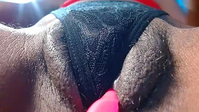 bethanywilson 23 online show from April 6, 2026, 2:40 pm