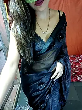 Snapshot of SHANAYA94 chatting on January 5, 2025, 6:35 pm SHANAYA94 online show from January 5, 2025, 6:35 pm