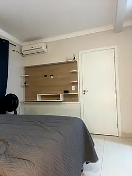 Snapshot of AliceStone19 chatting on September 23, 2025, 5:20 pm AliceStone19 online show from September 23, 2025, 5:20 pm