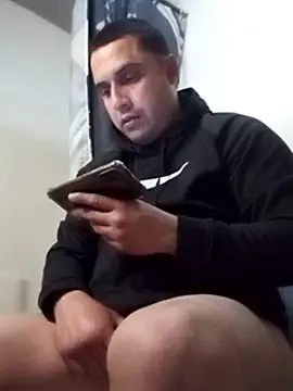 Snapshot of thickcocklatino chatting on February 18, 2025, 5:53 am thickcocklatino online show from February 18, 2025, 5:53 am