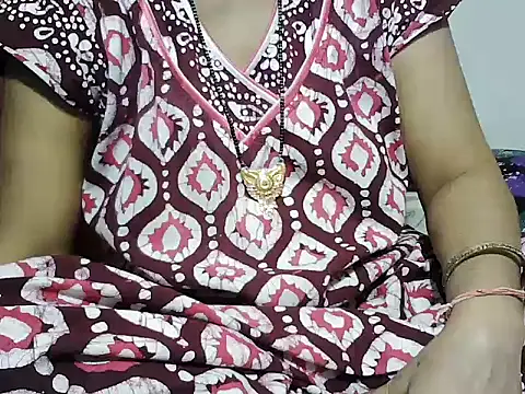 Snapshot of RukminiNew chatting on December 1, 2025, 10:38 am RukminiNew online show from December 1, 2025, 10:38 am