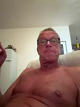 Snapshot of kempsilk chatting on June 27, 2026, 8:04 pm kempsilk online show from June 27, 2026, 8:04 pm