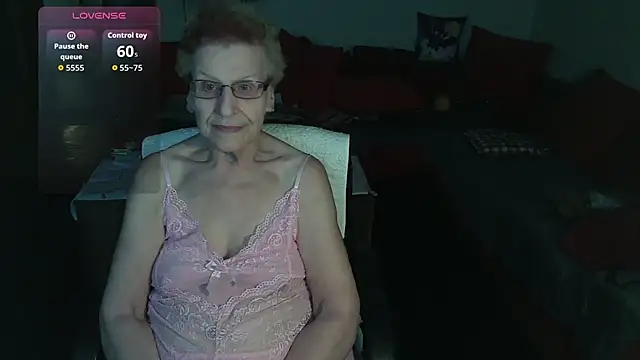 Snapshot of HeisseomaOriginal chatting on November 28, 2025, 8:14 am HeisseomaOriginal online show from November 28, 2025, 8:14 am