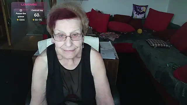 Snapshot of HeisseomaOriginal chatting on October 28, 2025, 8:13 am HeisseomaOriginal online show from October 28, 2025, 8:13 am