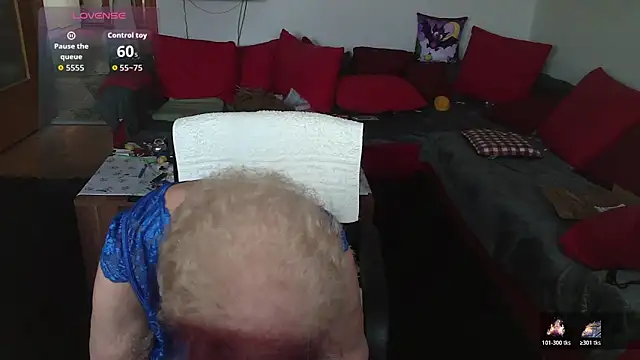 Snapshot of HeisseomaOriginal chatting on December 1, 2025, 12:28 pm HeisseomaOriginal online show from December 1, 2025, 12:28 pm