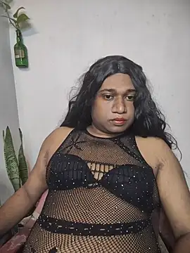 Snapshot of Akhilamolu_the_transsissy chatting on July 28, 2026, 8:55 am Akhilamolu the transsissy online show from July 28, 2026, 8:55 am