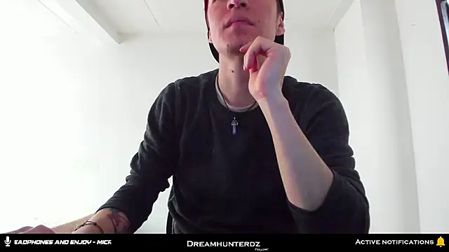 Headhunterdz online show from February 21, 2026, 9:06 pm