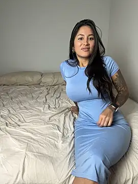 Snapshot of Sexandfire chatting on March 2, 2025, 11:06 pm Sexandfire online show from March 2, 2025, 11:06 pm