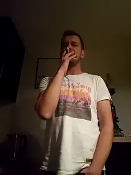 Snapshot of Mjn34 chatting on October 9, 2025, 5:30 am Mjn34 online show from October 9, 2025, 5:30 am