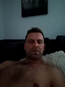 Snapshot of Mjn34 chatting on September 30, 2025, 5:57 am Mjn34 online show from September 30, 2025, 5:57 am