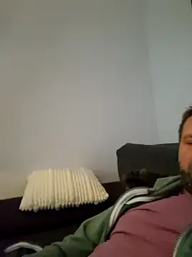 Snapshot of Mjn34 chatting on January 7, 2025, 7:31 am Mjn34 online show from January 7, 2025, 7:31 am