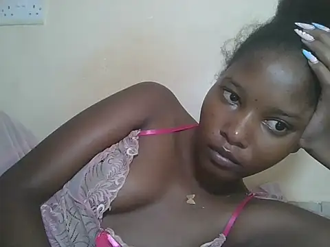 Snapshot of sexyjanett chatting on December 5, 2025, 5:17 am sexyjanett online show from December 5, 2025, 5:17 am